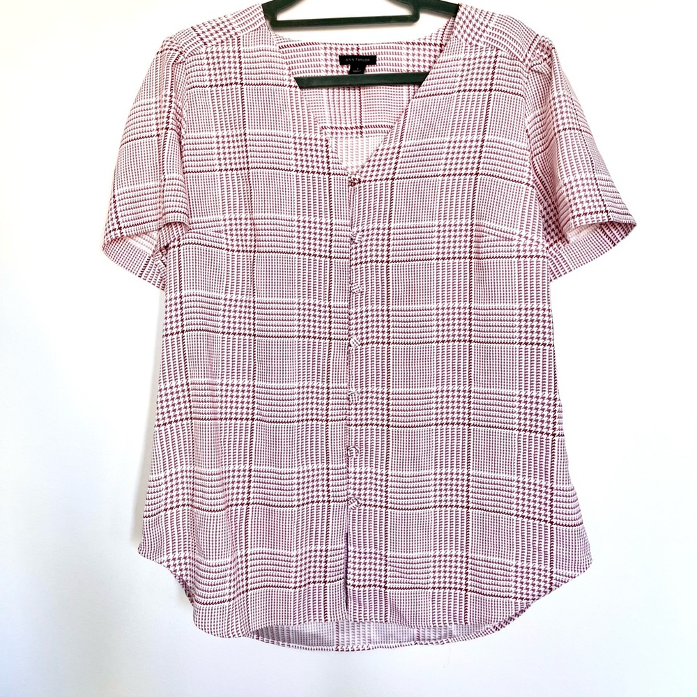 Ann Taylor pink print blouse